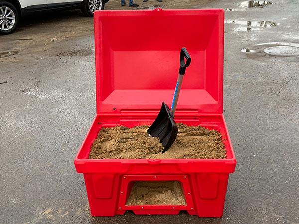 Пожарный ящик для песка