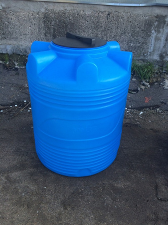 Емкость V 300 литров пластиковая