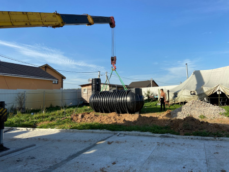 Фото погрузки подземной модульной емкости 9000 литров